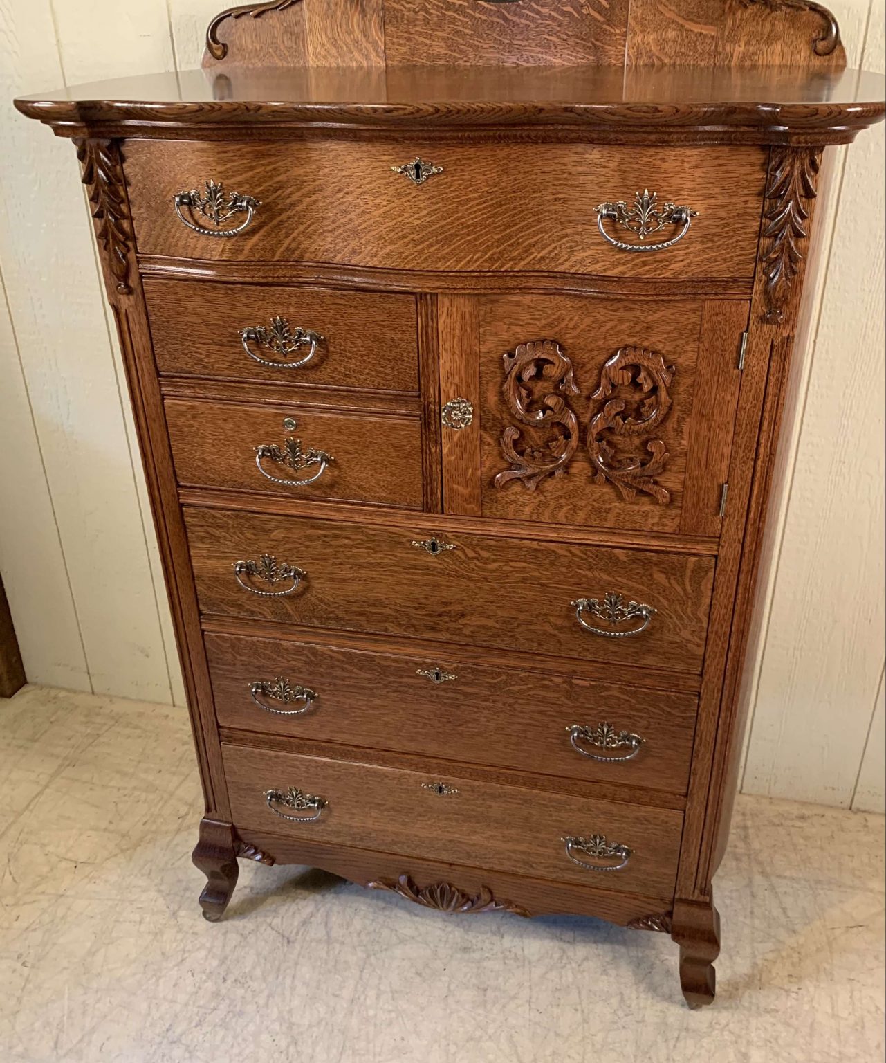 Oak Chest with mirror Doug Schmitt Antiques
