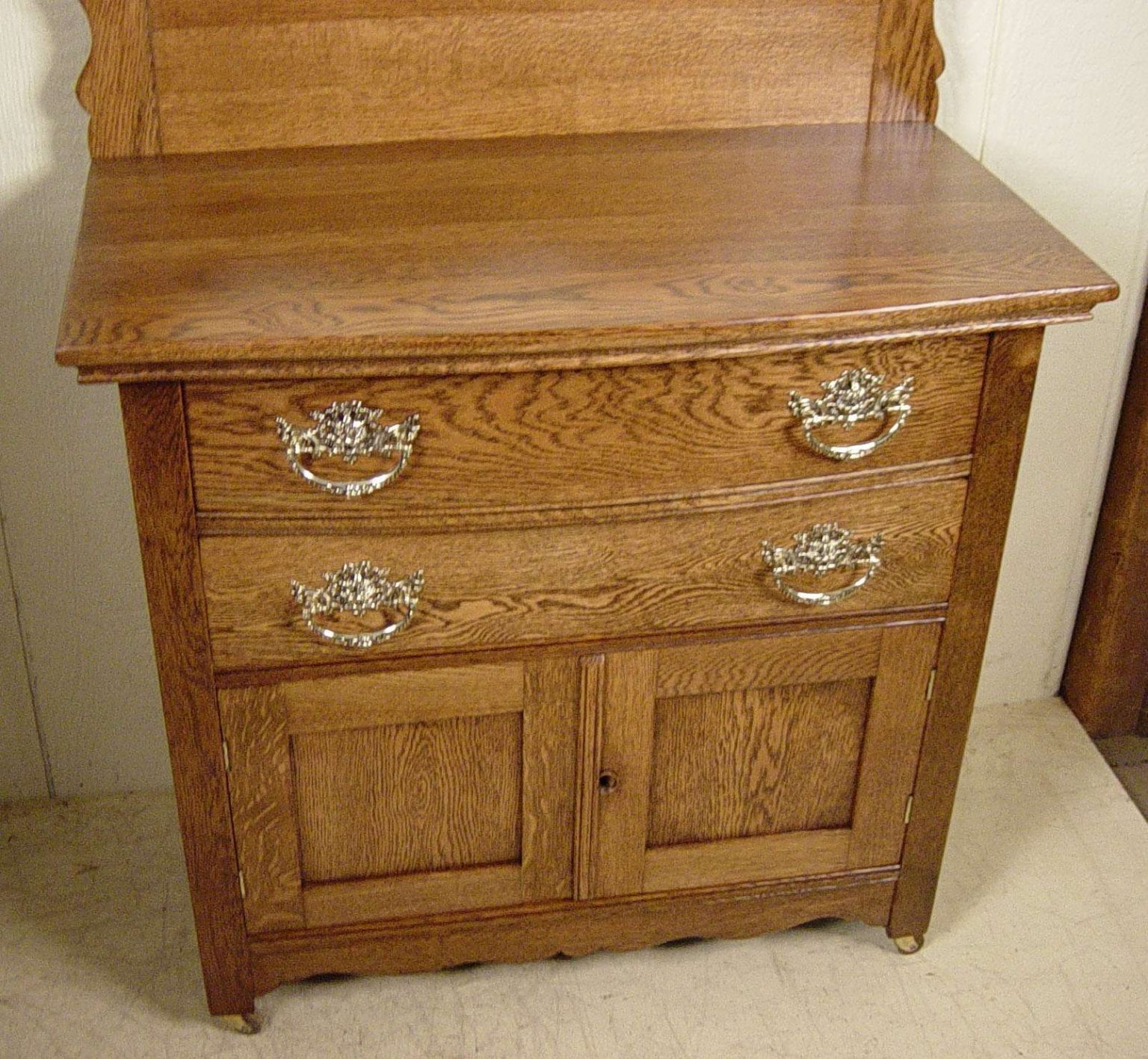 Oak Washstand - Doug Schmitt Antiques