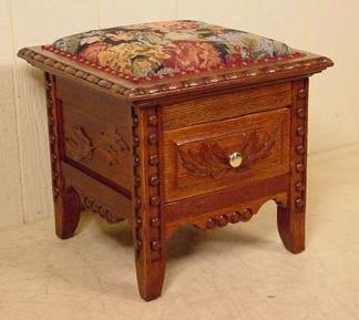 Oak Shoe Shine Stand