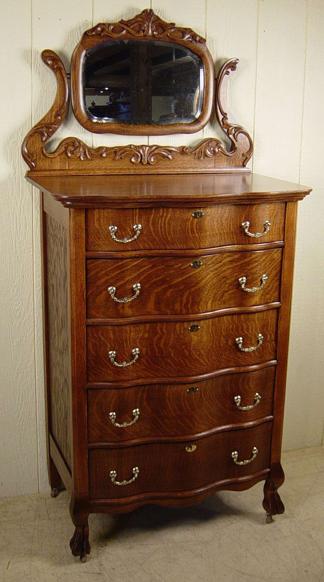 Oak Serpentine Chest with mirror