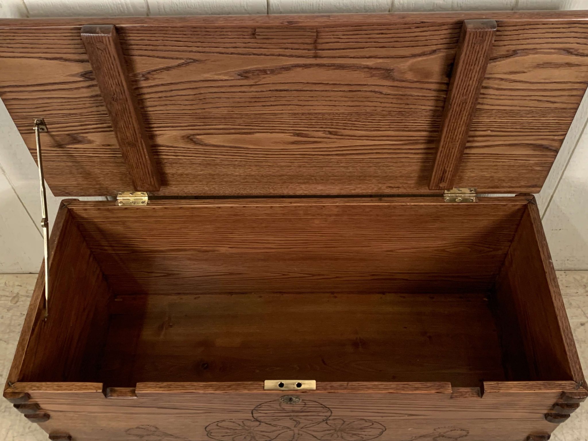 Chestnut Blanket Chest Doug Schmitt Antiques