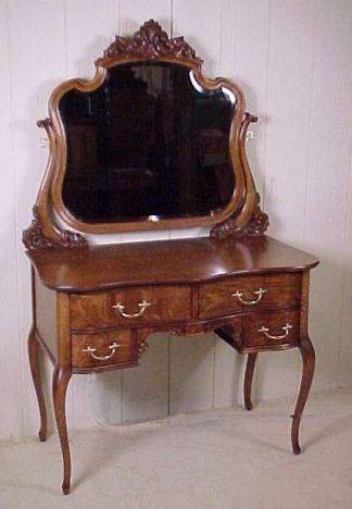 CARVED SERPENTINE OAK VANITY