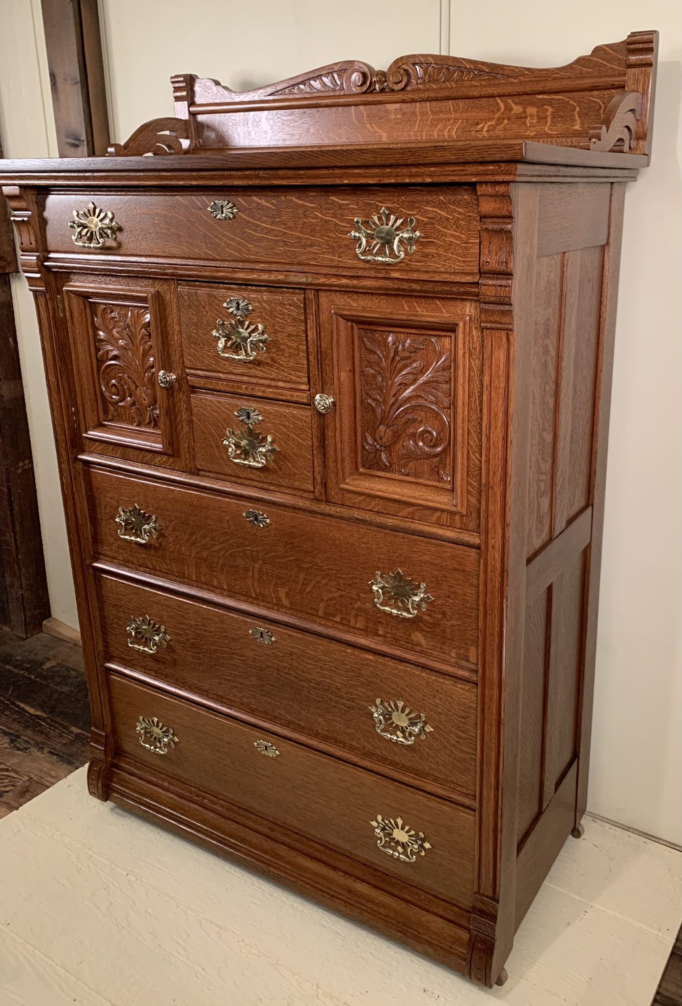 High Quality Victorian Oak Double Door Bonnet Chest - Doug Schmitt Antiques