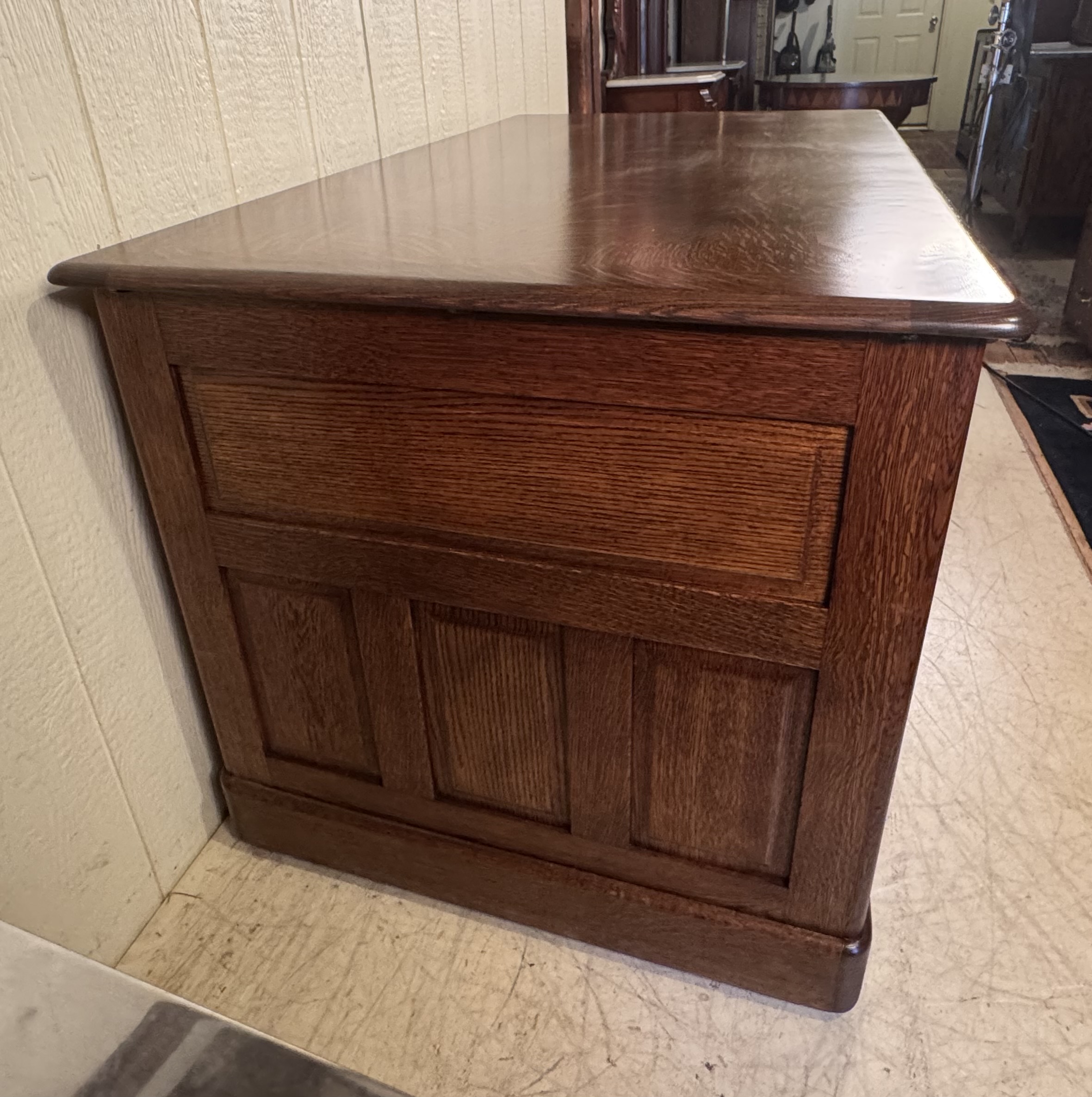 Oak 55" Raised Panel Flat Top Desk with Carved Pulls - Image 6