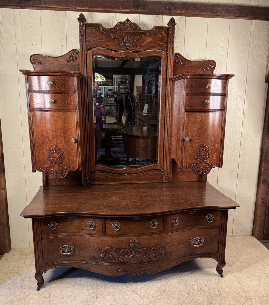 Powerful Oak Double Hat Box Cheval Dresser