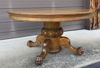 54" Round Oak Dining Table with 4 leaves